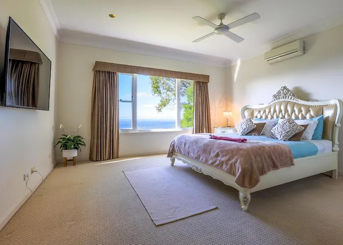 Beautiful Home With Breath-Taking Views Mt Tamborine
