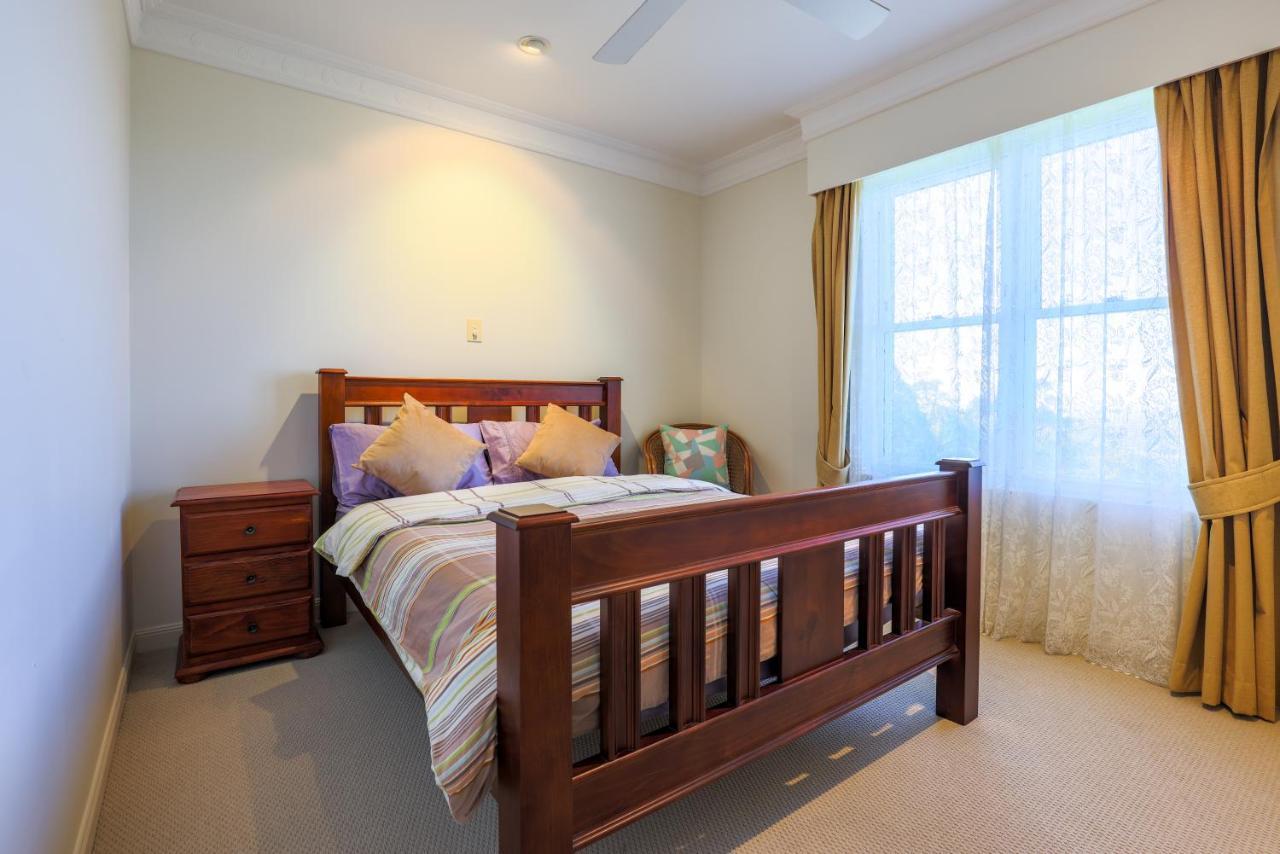 Beautiful With Breath-taking Views Mt Tamborine Apartment Eagle Heights